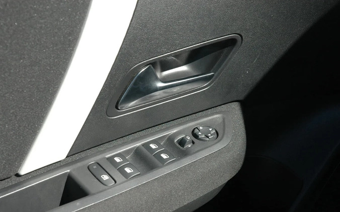 Citroen C4 cena 76900 przebieg: 36125, rok produkcji 2021 z Puławy małe 121